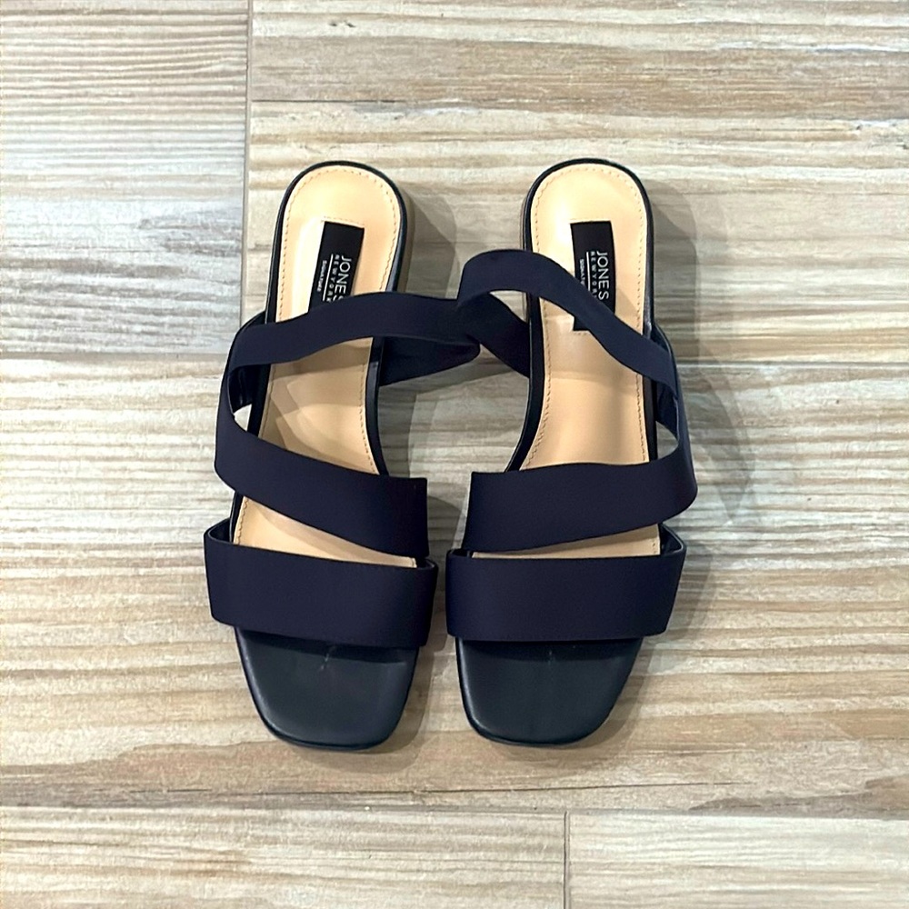 Women dress sandals size 7.5